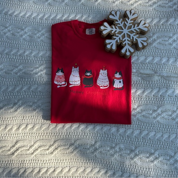 Comfort Colors Tops - Comfort Colors Red  "Meow Christmas" Cat Graphic T-Shirt Holiday Top